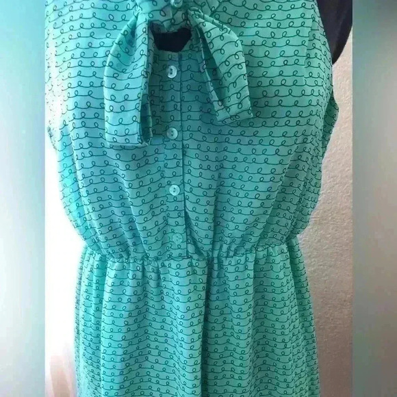 Forever 21 Light Teal? Mint? Sleeveless Front Tie Dress Women L - Picture 5 of 15